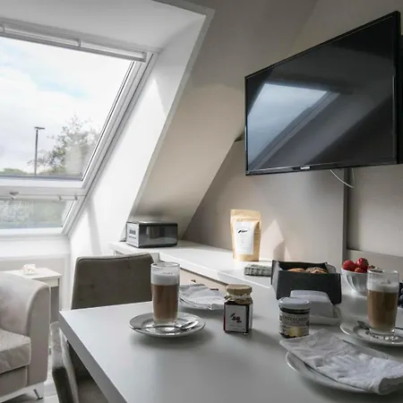 Gaestehaus Orion - Doppelzimmer 6 *