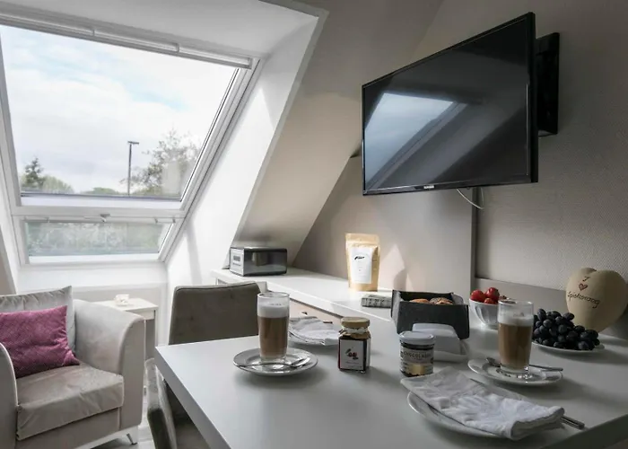 Gaestehaus Orion - Doppelzimmer 6 *