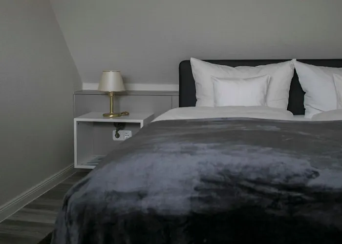 Gaestehaus Orion - Doppelzimmer 6 * Шпикерог